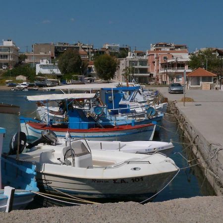 apt 30m from beach Amarynthos Exteriör bild
