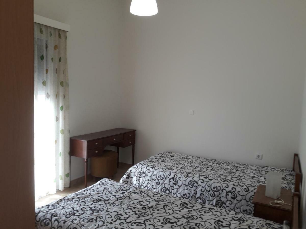 apt 30m from beach Amarynthos Exteriör bild